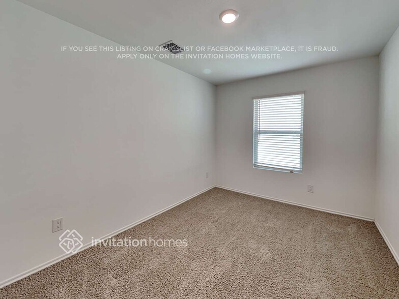 Building Photo - 24110 Mustang Run Dr