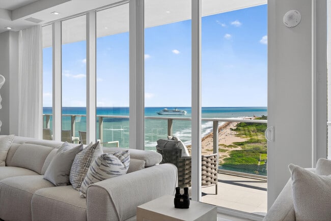 Building Photo - 3100 N Ocean Dr