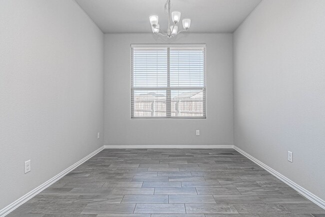 Building Photo - 819 Pentagon Rd