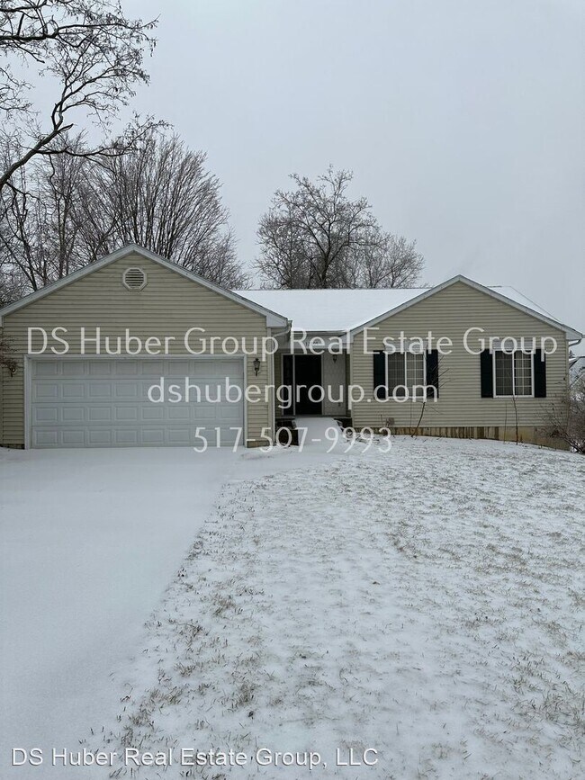 Primary Photo - 4 br, 2 bath House - 13505 Webster Rd
