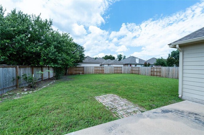 Building Photo - 11516 Sunny Creek Ln
