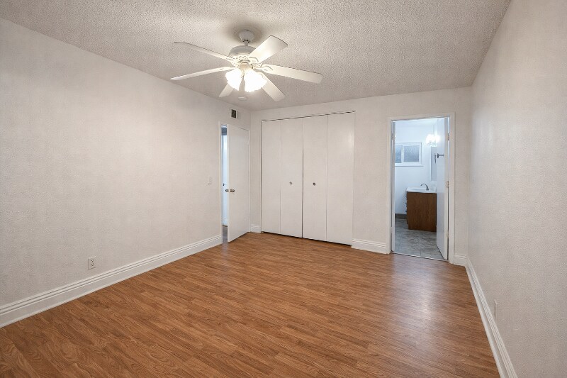 Building Photo - 8373 Wabash St