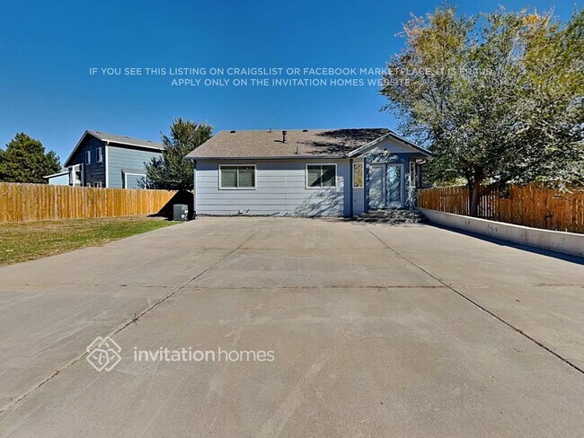 Building Photo - 759 Memory Ln