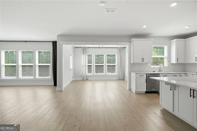 Building Photo - 4719 Wilderness Trl