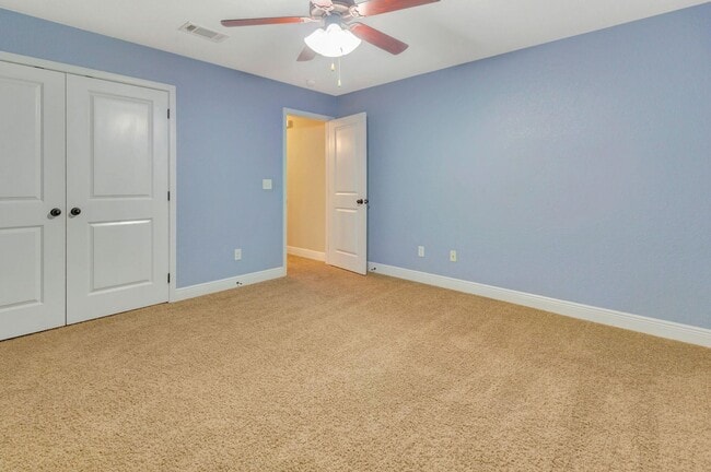 Building Photo - 6081 Dragonfly Way