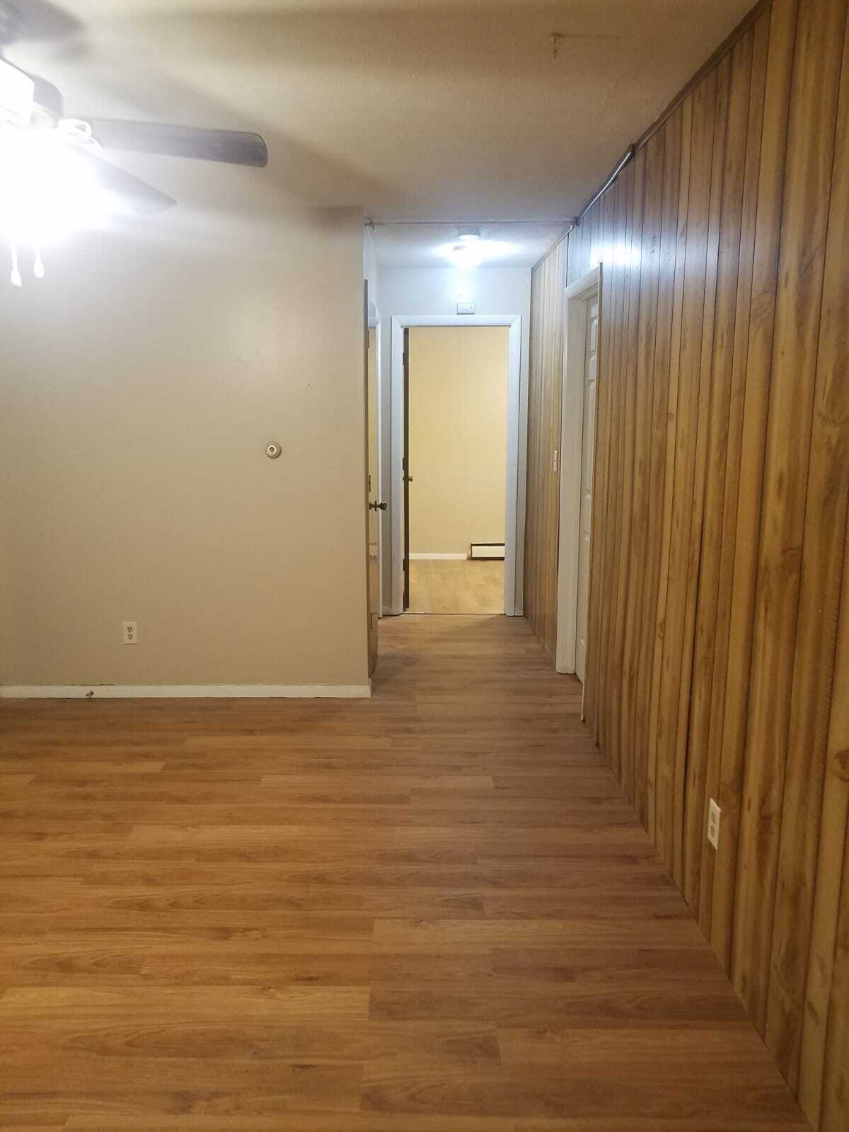 Building Photo - 105 College Park Ct