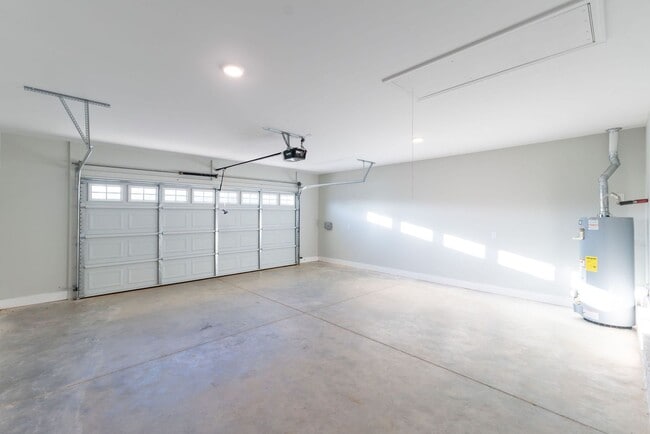 Building Photo - Stonechase Subdivision, Enterprise, AL