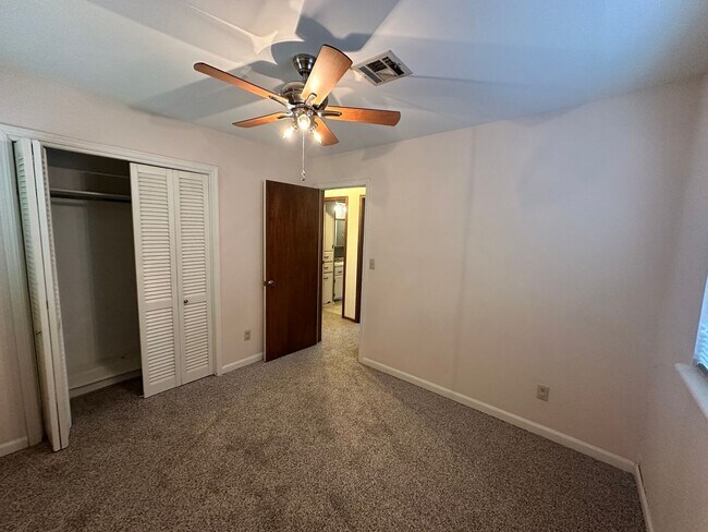 Building Photo - 3 Bed, 1 Bath Home for Rent – Del City