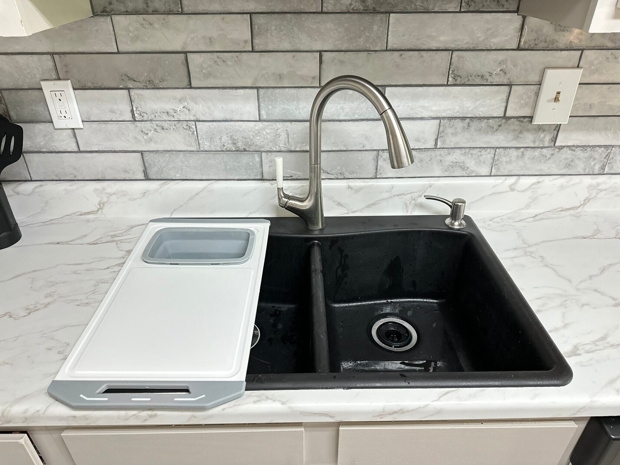 Building Photo - 1294 Old Newport Hwy