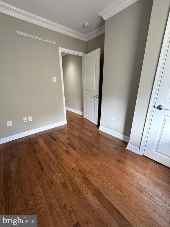 Building Photo - 2531 S Warnock St