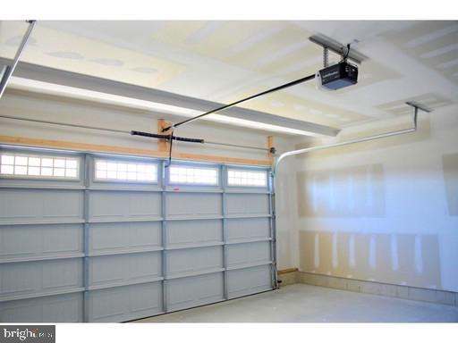 Building Photo - 39 Riptide Ct