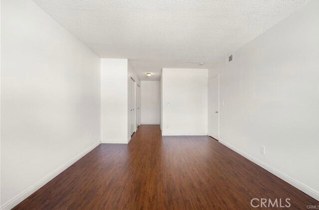 Building Photo - 120 S Sierra Madre Blvd