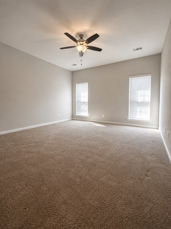 Building Photo - 110 Exmoor Circle
