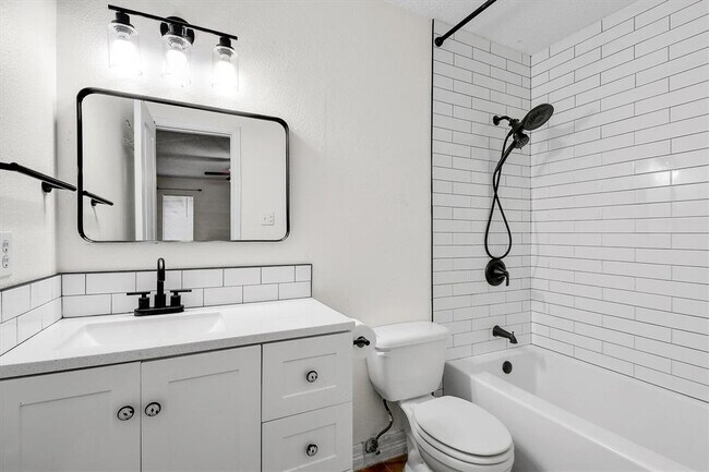 Building Photo - 4607 Federal Cir