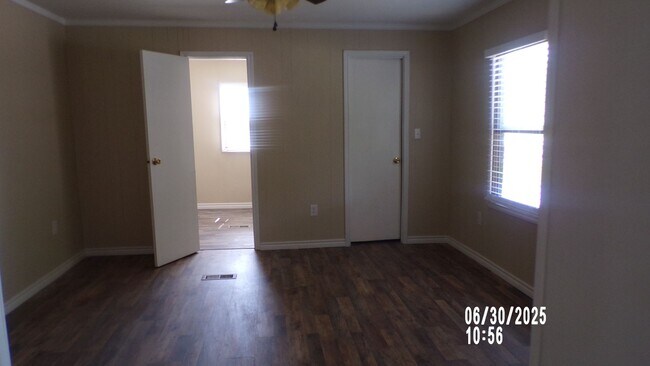Building Photo - Mobile Home in Cache, Ok