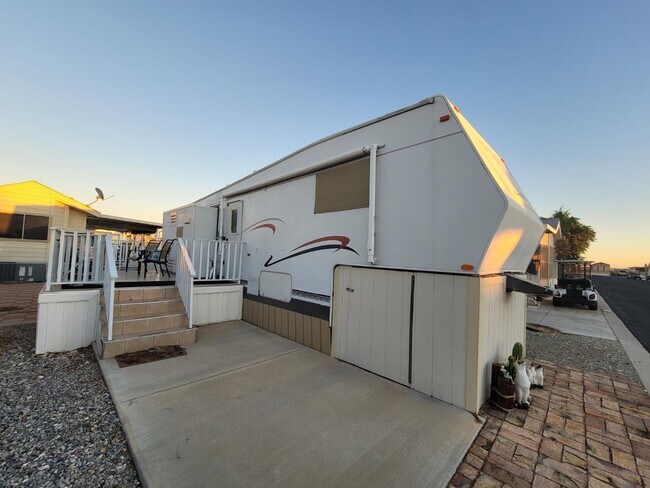 Building Photo - 9797 E 32nd St