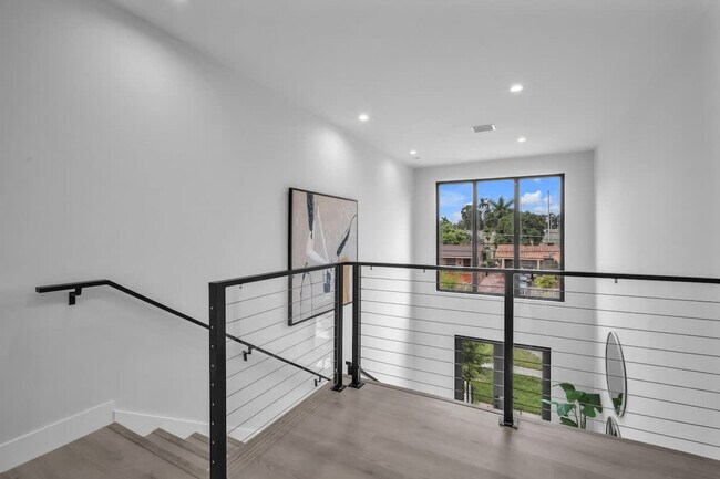 Building Photo - 2951 NW 13th St