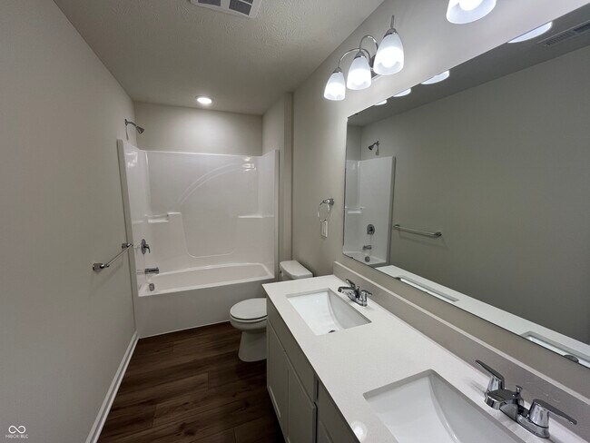 Building Photo - 13153 Himalaya Cir
