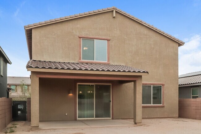 Building Photo - 10775 W Embrey Dr