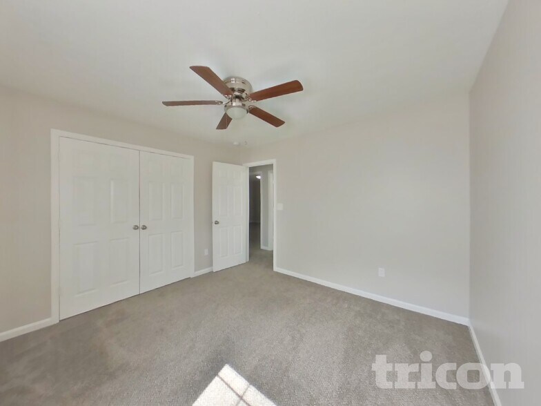 Building Photo - 176 Heartwood Hill
