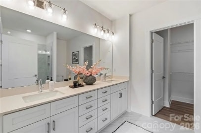 Building Photo - 4008 Arvida Ln