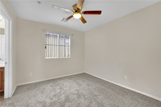 Building Photo - 4753 N Priory Gardens St