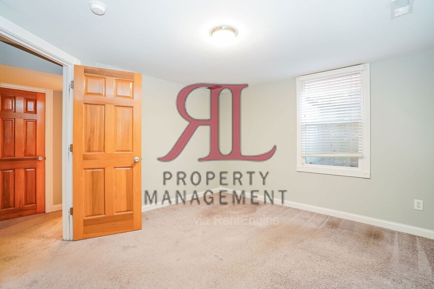 Building Photo - 57 E Prescott St