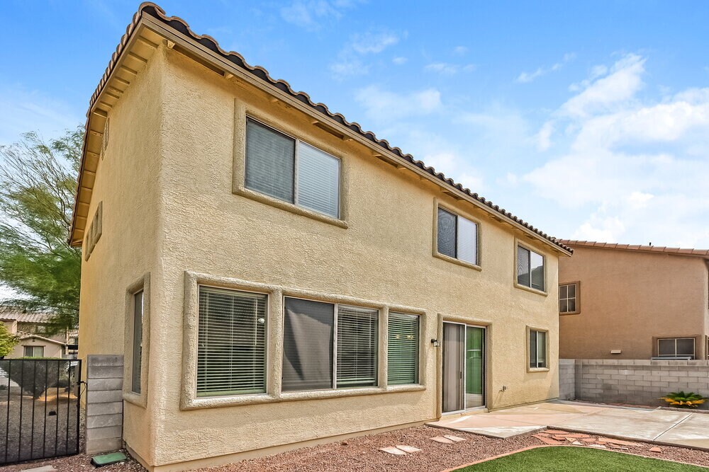 Building Photo - 5441 Pipers Stone St