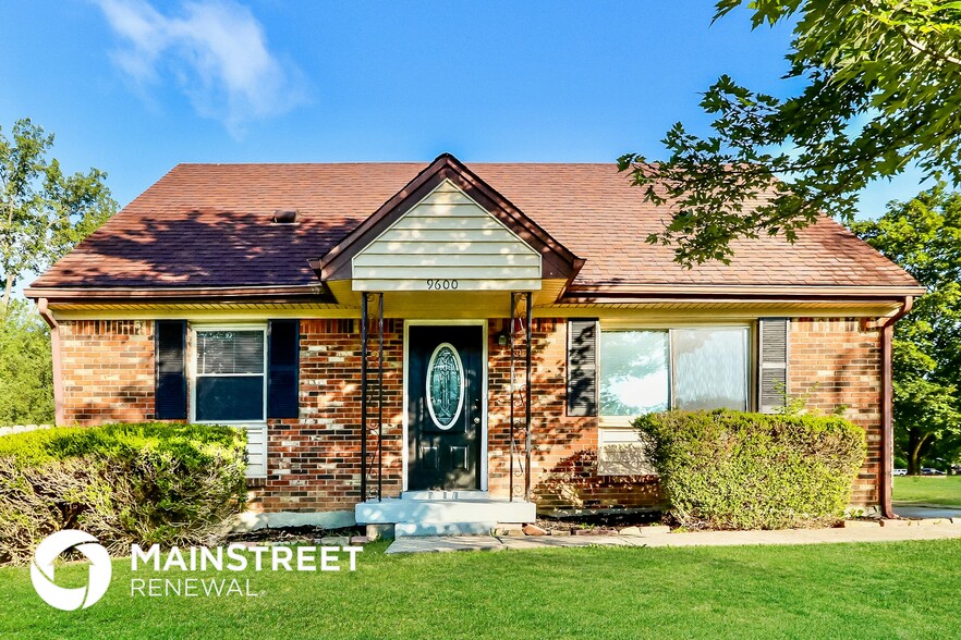 Primary Photo - 9600 Pembury Ct