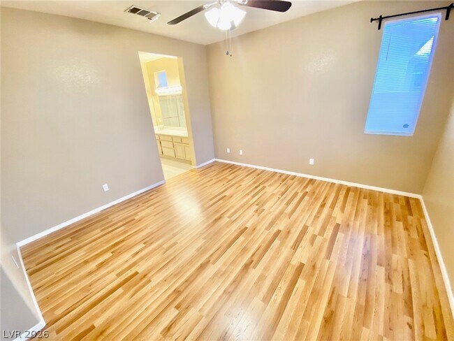 Building Photo - 1605 Cimarron Crest St