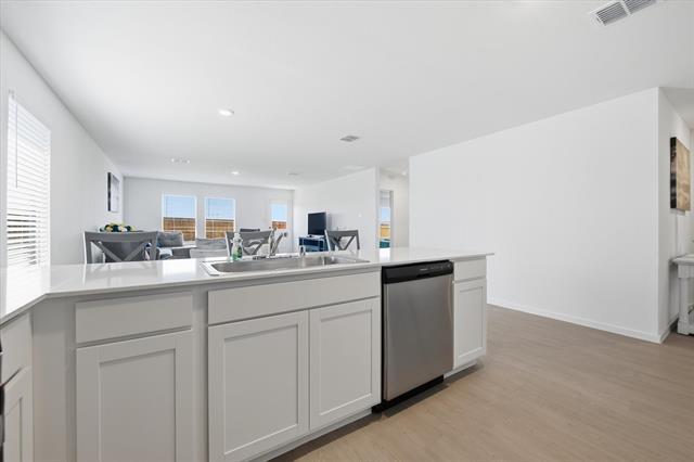 Building Photo - 2913 Tooley Dr