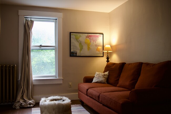 Building Photo - 36 Highland Ave