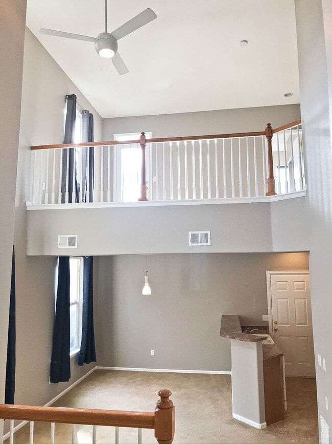 Building Photo - Dream Location! Attached 2 Car Garage!