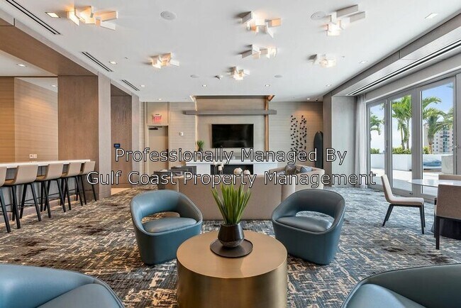 Building Photo - 111 S Pineapple Ave