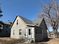 Building Photo - 3715 Center St