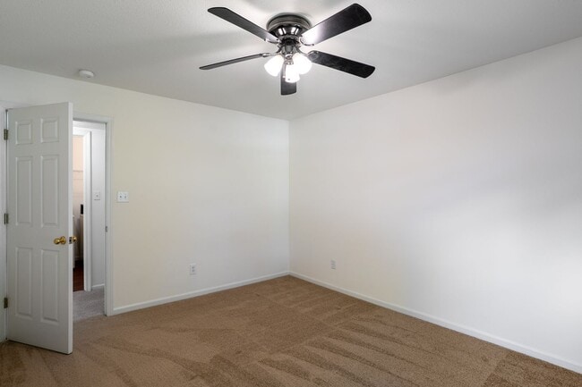 Building Photo - 5005-5007 Carrie Ridge Dr.