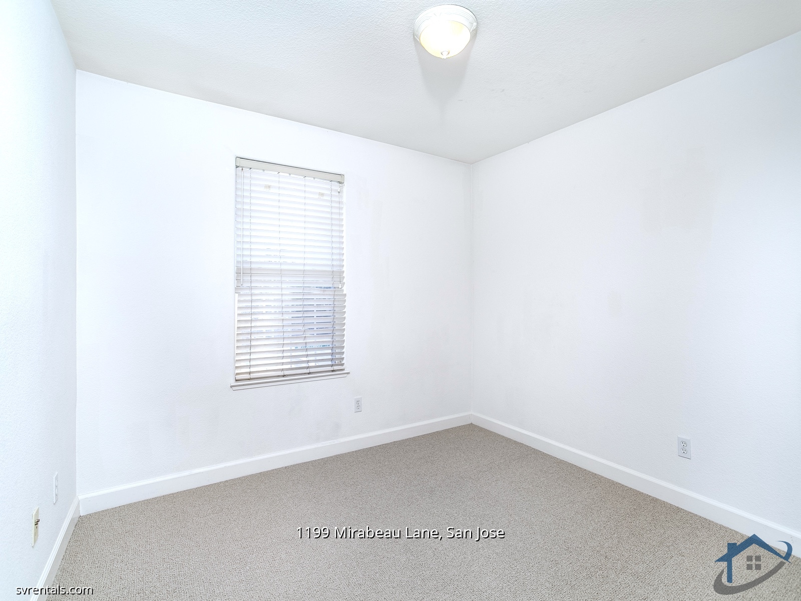 Building Photo - 1199 Mirabeau Ln
