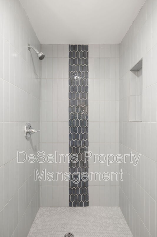 Building Photo - 4204 Brush Hill Rd