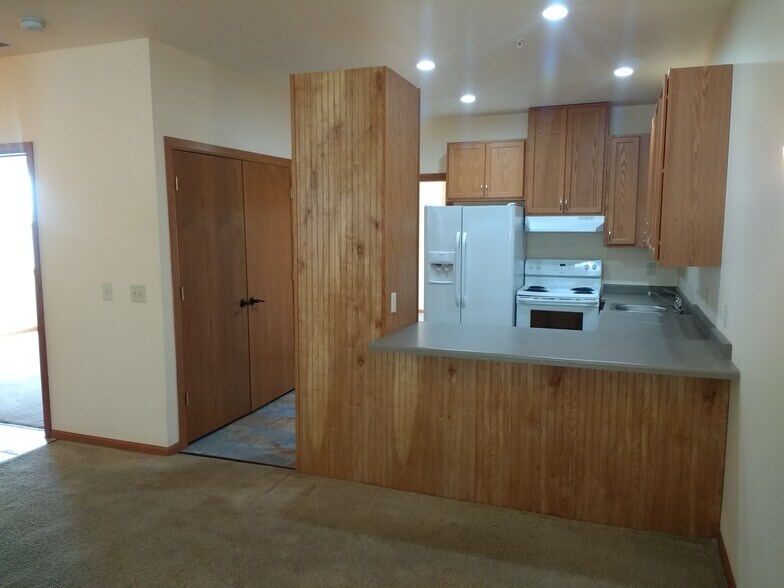 Building Photo - 6606 Scattergood Ln