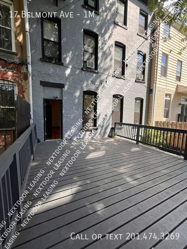 Building Photo - 17 Belmont Ave