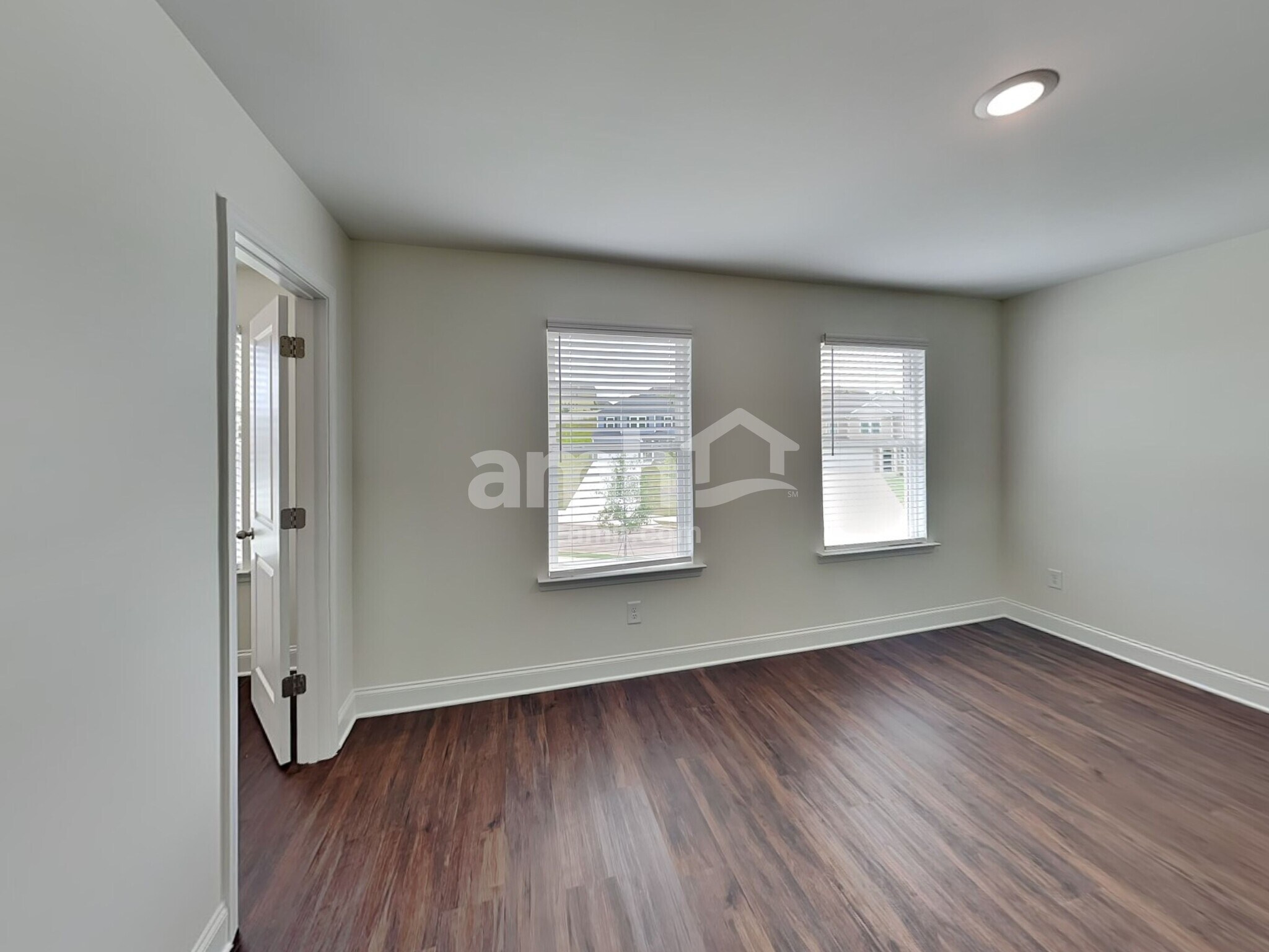 Building Photo - 3741 Blackshear Pl