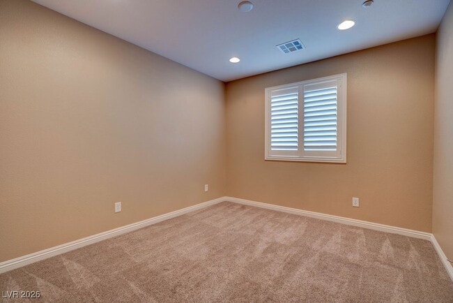 Building Photo - 2074 Waterlily View St