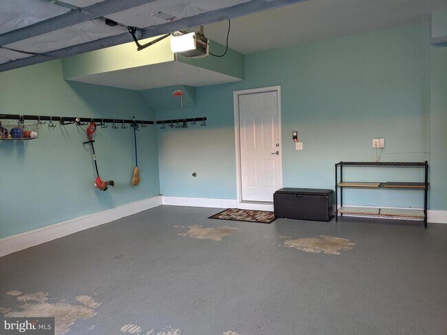 Building Photo - 25503 Amber Gate Terrace