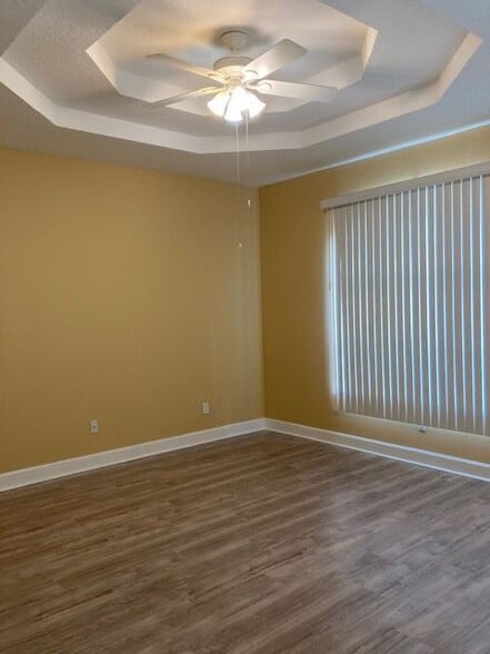 Building Photo - 87 Patric Dr