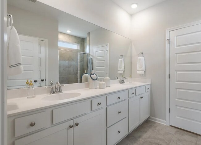 Building Photo - 773 Blue Moon Xing