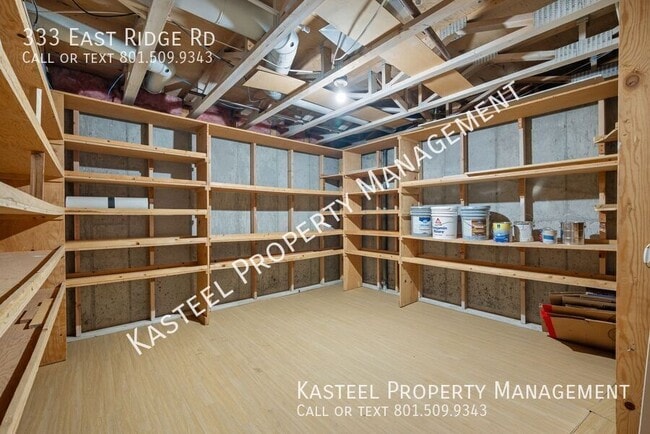 Building Photo - 333 E Ridge Rd
