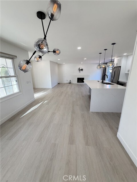 Building Photo - 9441 El Blanco Ave