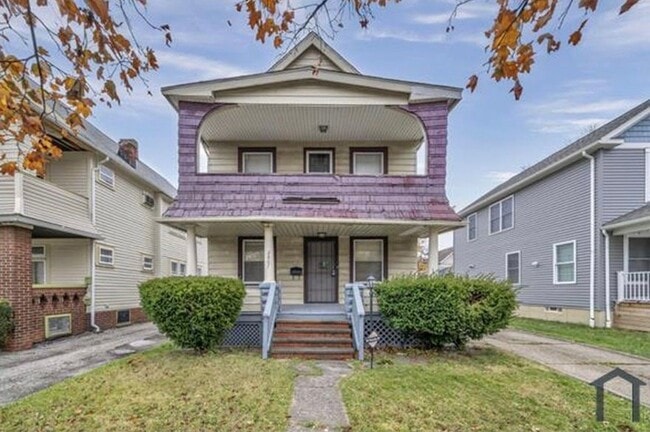 Building Photo - 2807 E 124th St