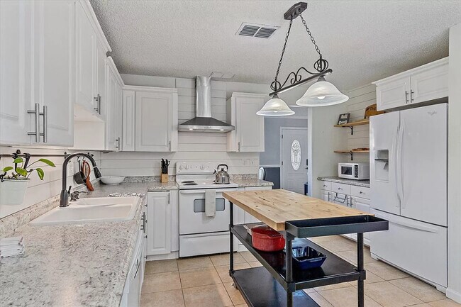 Building Photo - 5766 Forester Pine Ct