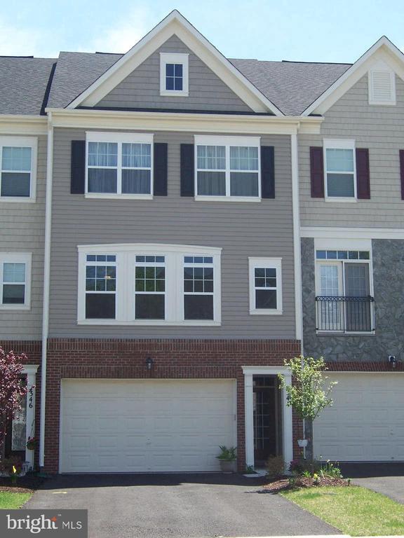 Building Photo - 344 Woodstream Blvd